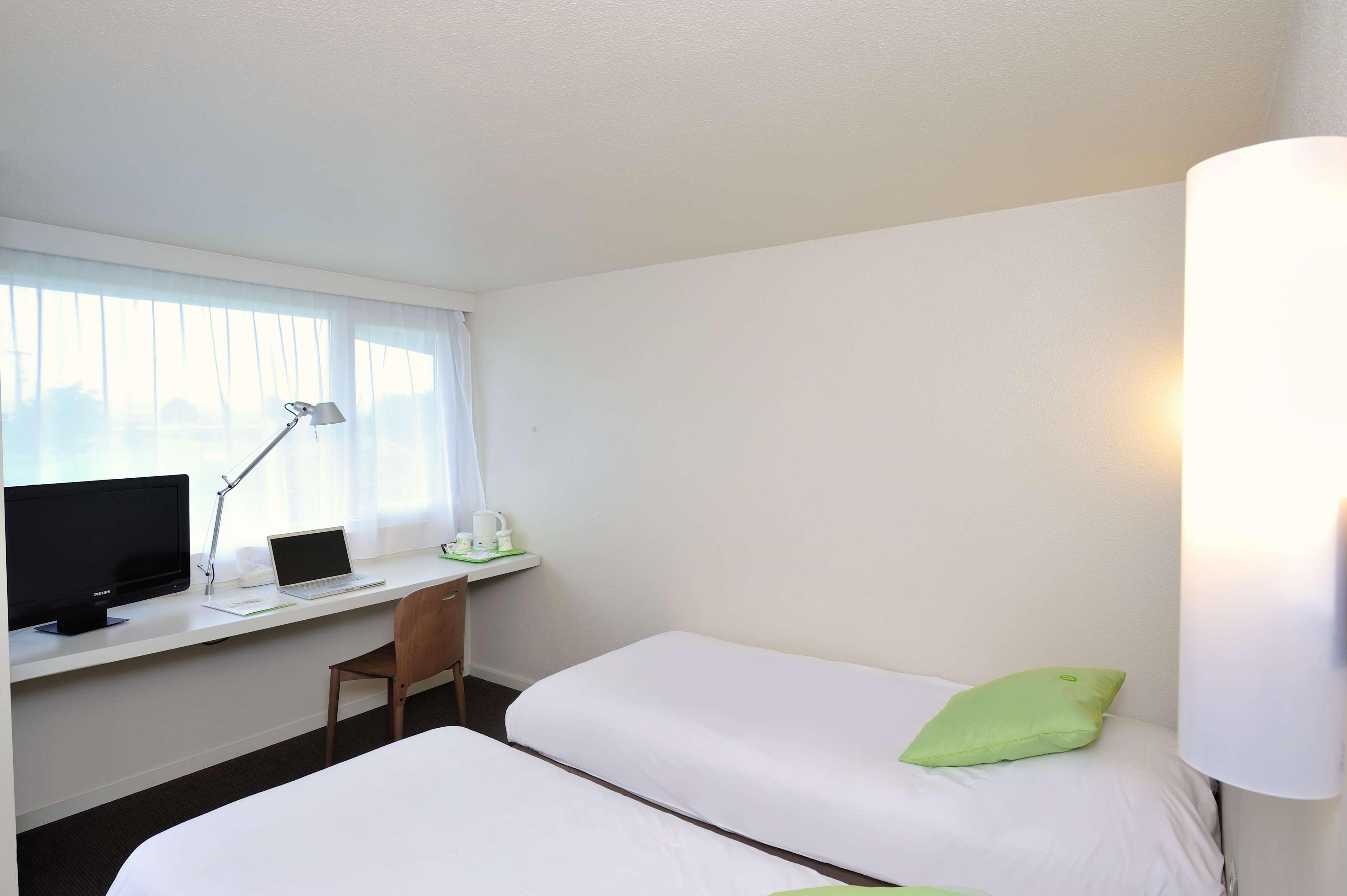 Campanile Reims Est - Taissy Otel Dış mekan fotoğraf