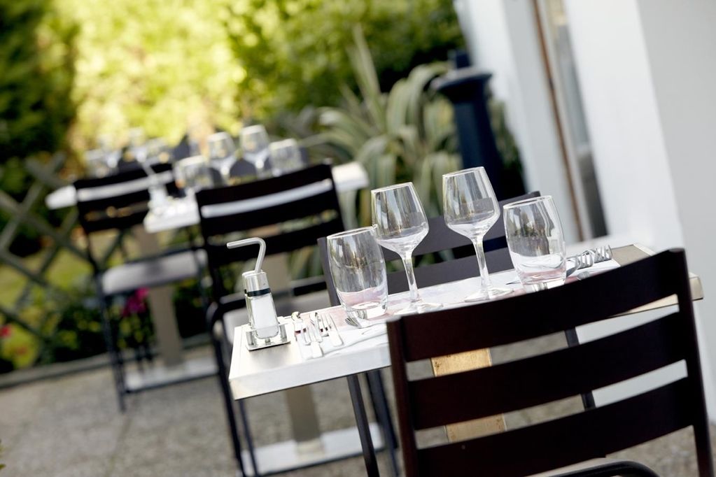 Campanile Reims Est - Taissy Otel Restoran fotoğraf